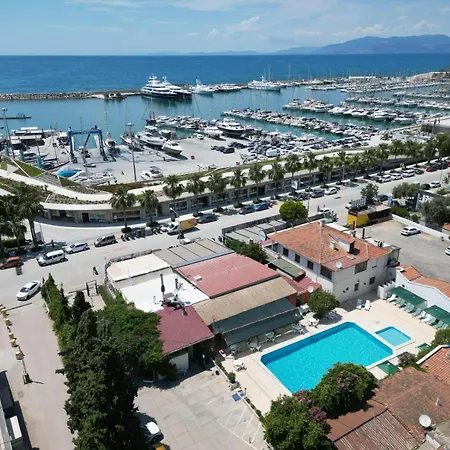 Marina Hause